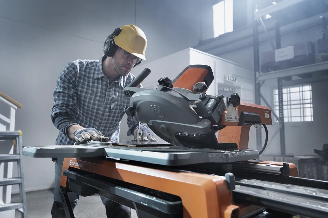 Husqvarna TS 60 Tile Saw
