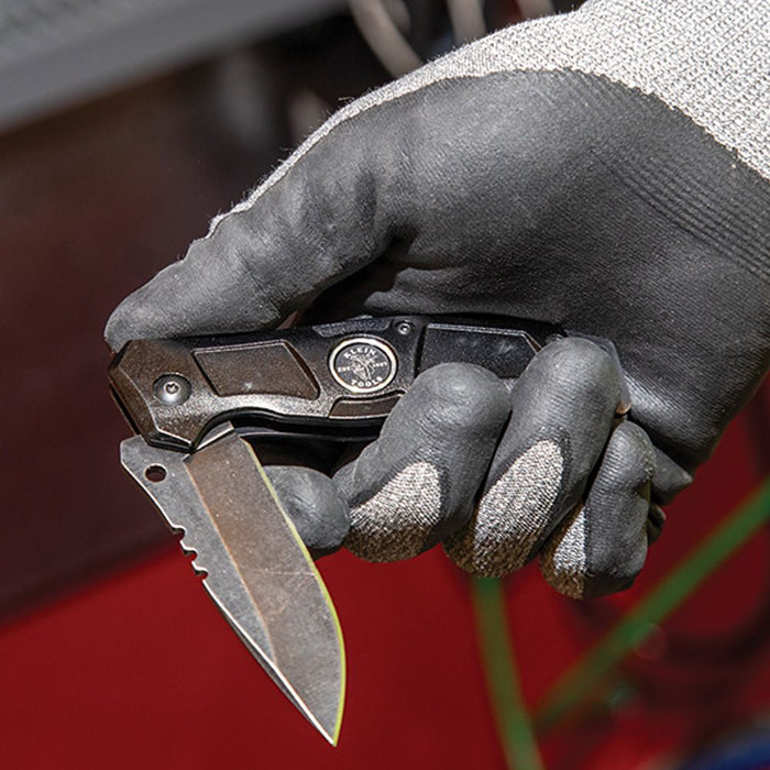 Klein Tools Electrician’s Pocket Knife with work gloves