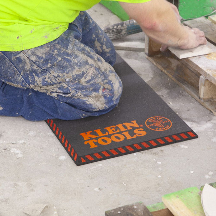 Laying tile with Klein Tools Tradesman Pro Large Kneeling Pad