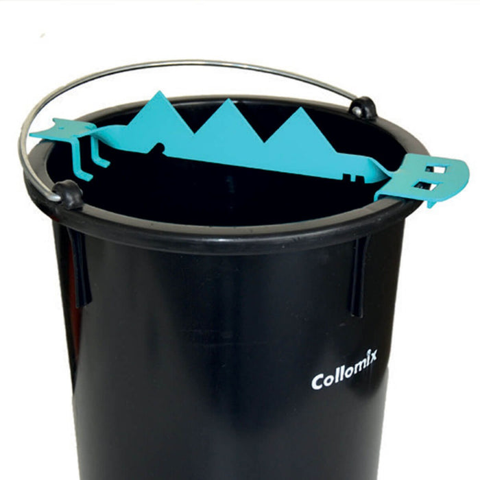 Collomix Bucket with attached Sharky bag ripper 