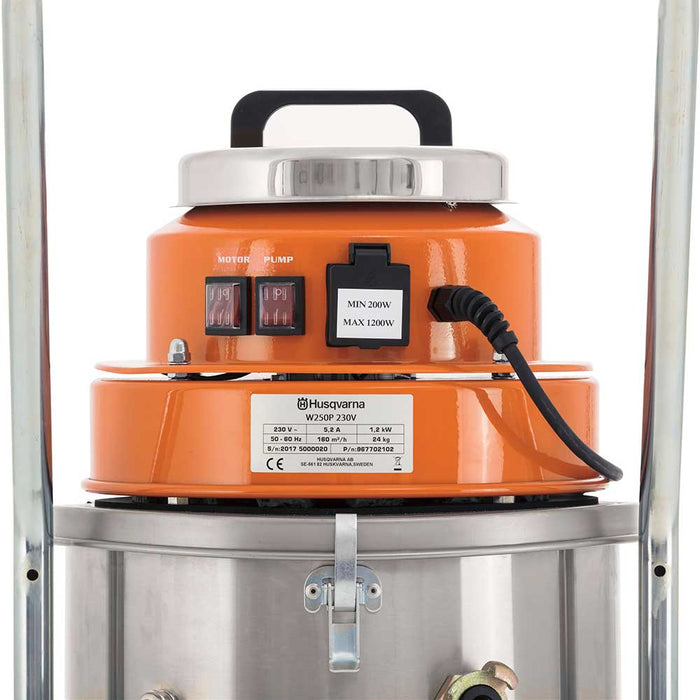 Husqvarna W 250 P Slurry Vacuum, on/off switch for motor and pump
